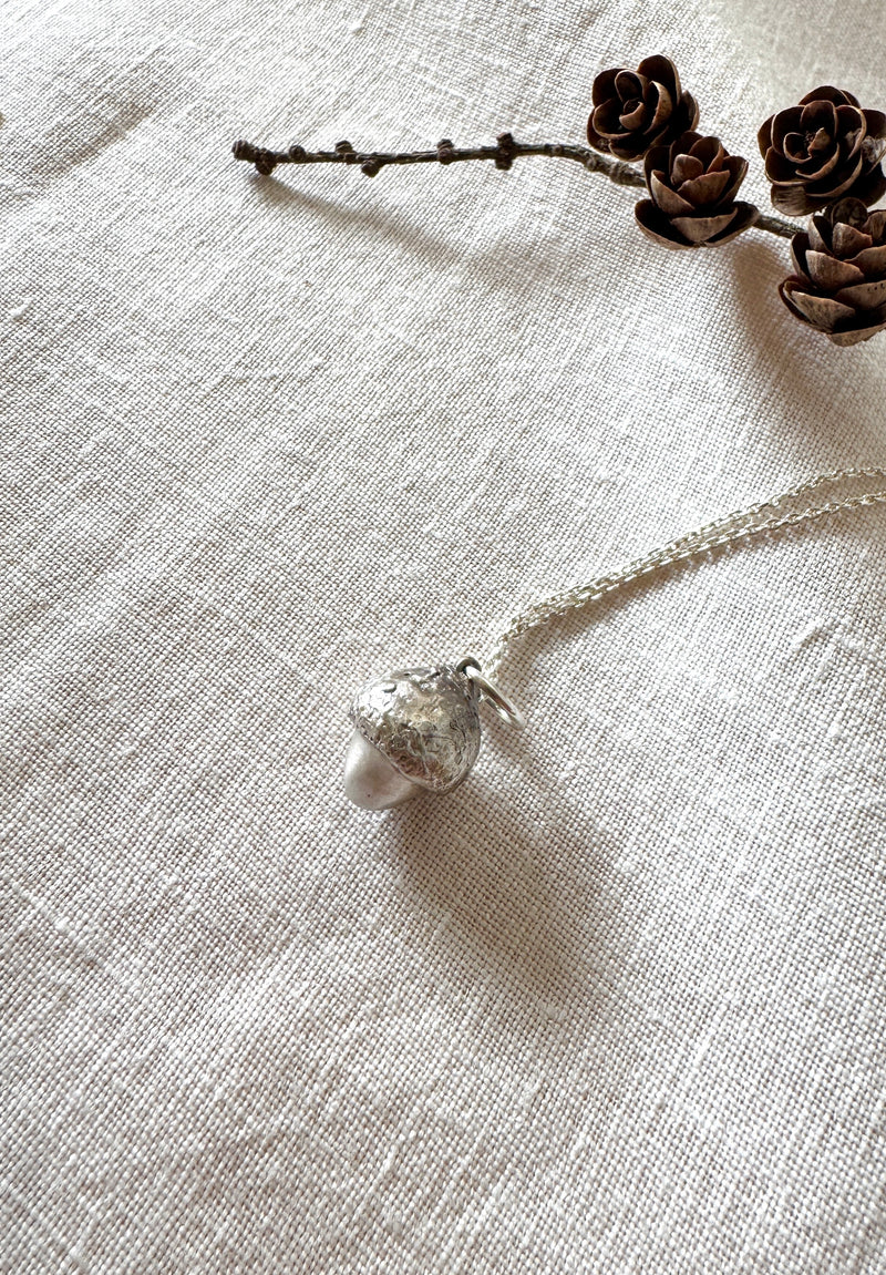 Acorn-petit Pendant (Silver)