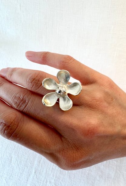 Hana Ring