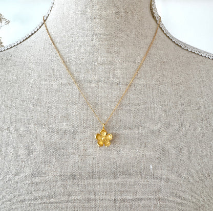 Hana-petit Pendant (Gold-filled)