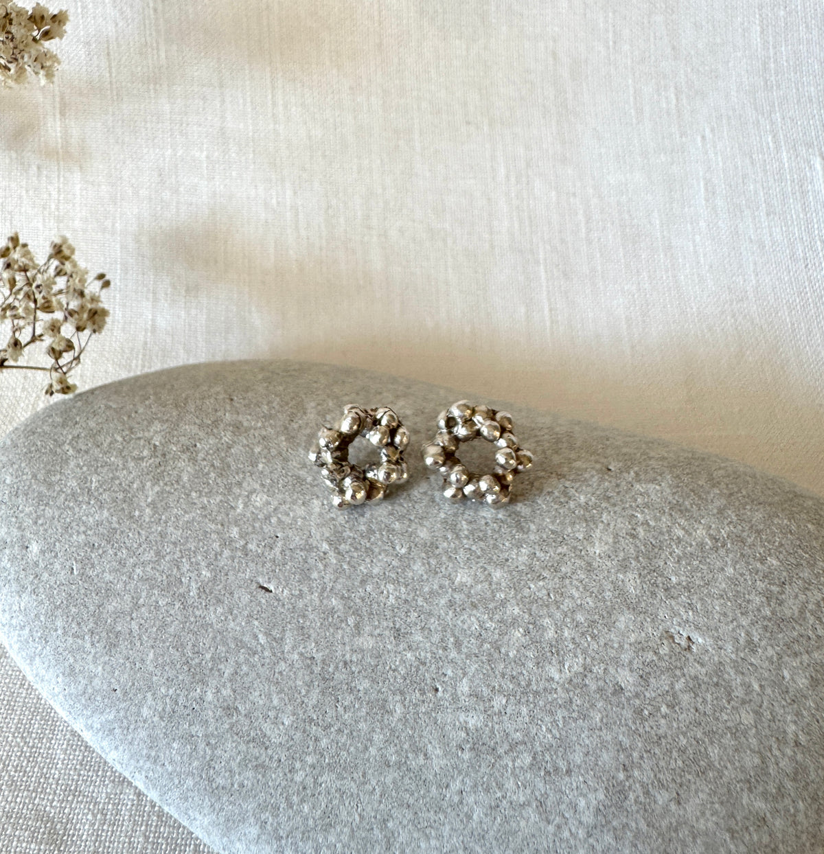 Tsubu cluster Earrings